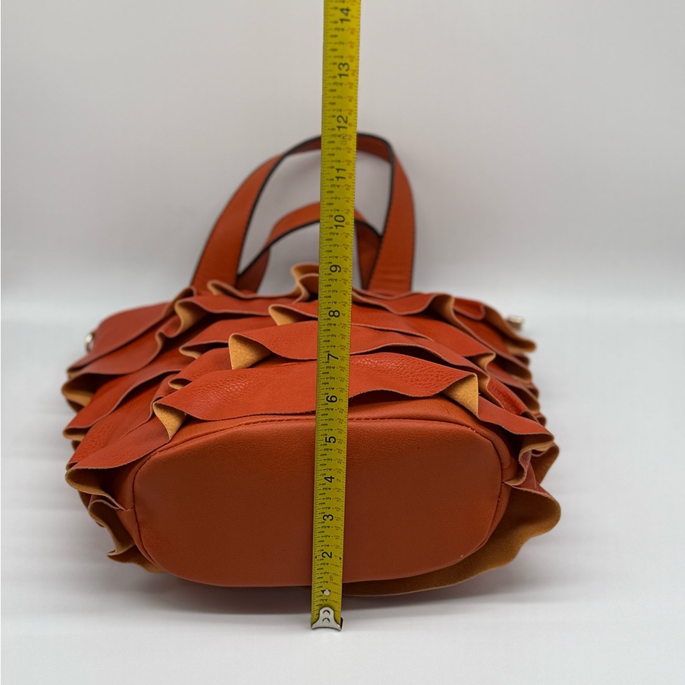 NWOT Orange Ruffle Layered Tote Bag with Handles & Zip - Picture 8 of 11